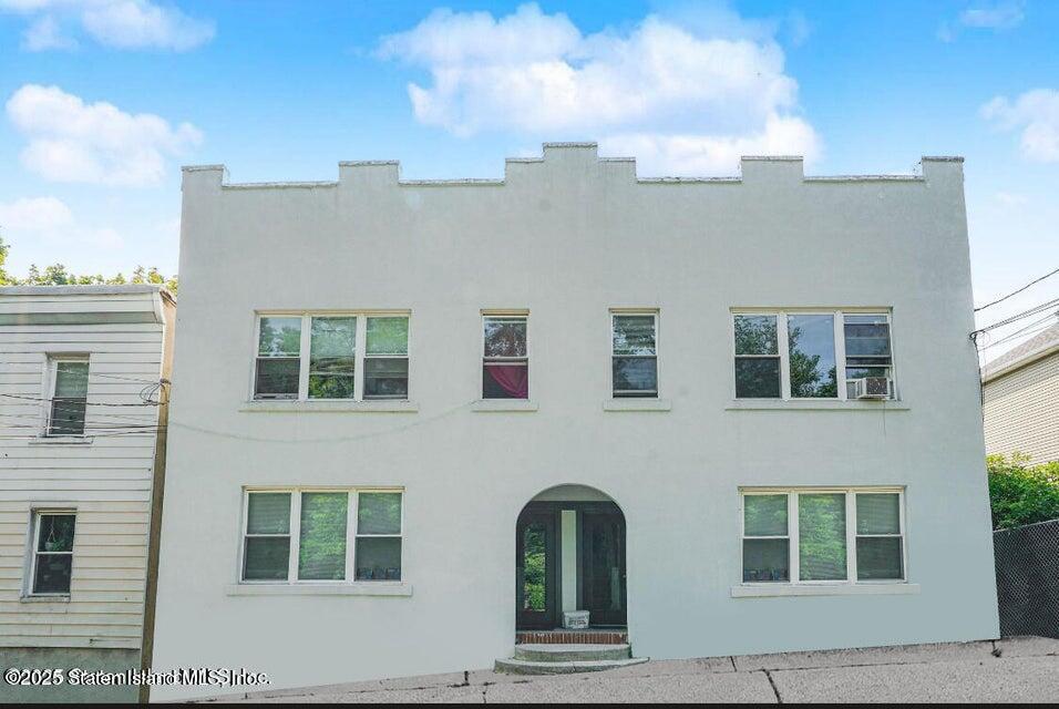 16 Butler Terrace, Staten Island, NY, 10301