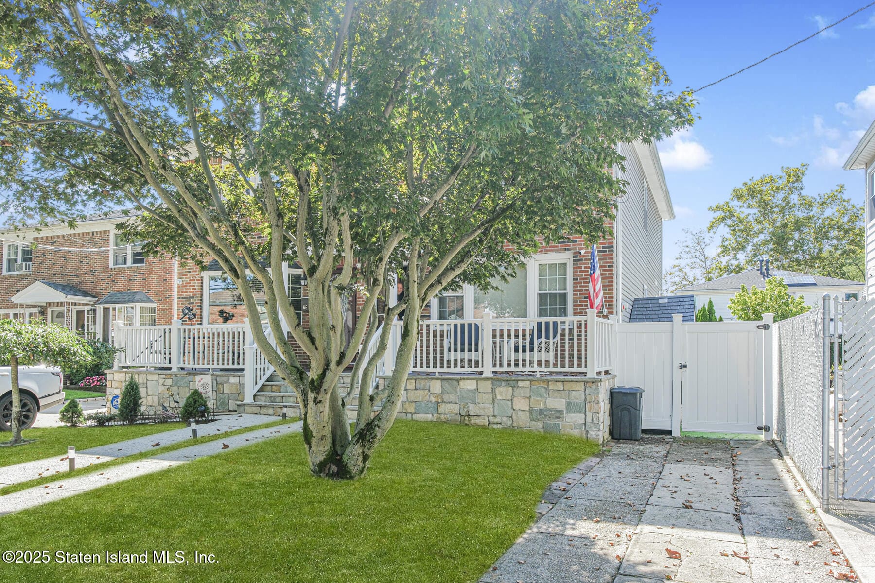 70 Hitchcock Avenue Image 3
