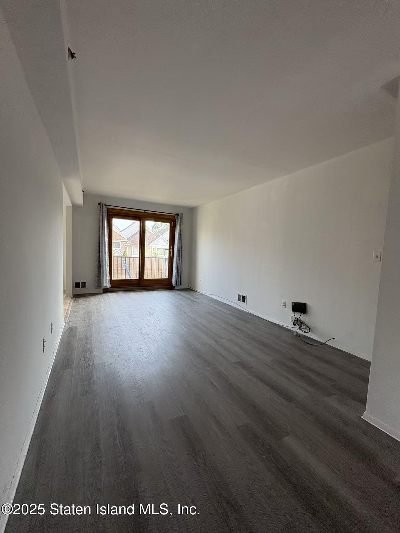20 Tappen Court Image 4