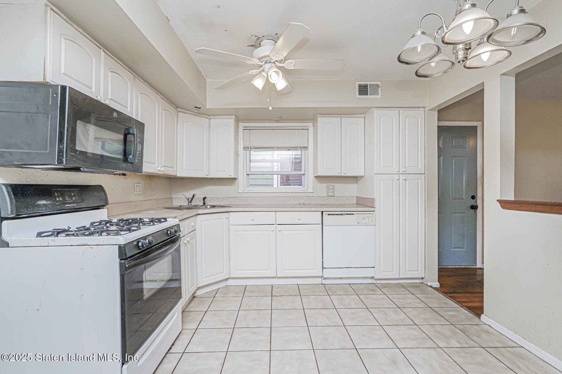 81 Providence Street, Staten Island, NY, 10304 image 30