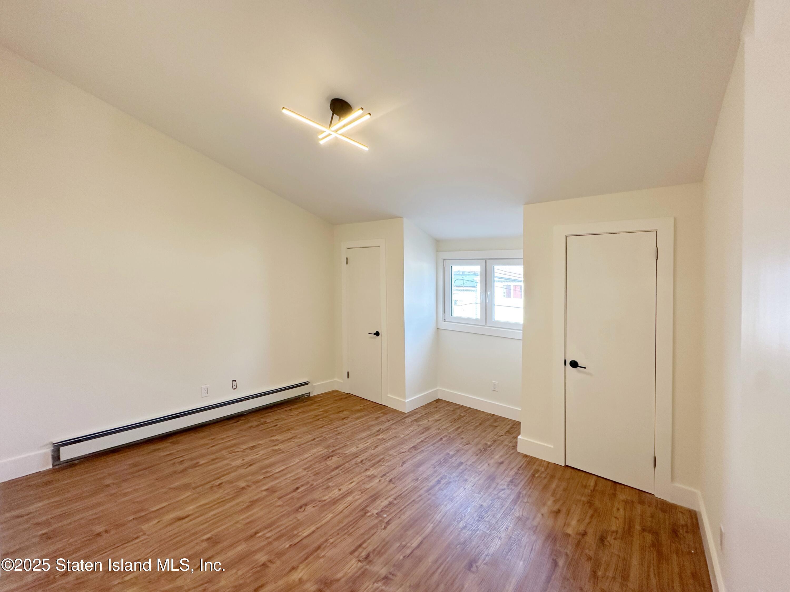 22 Betty Court, Staten Island, NY, 10303 image 17