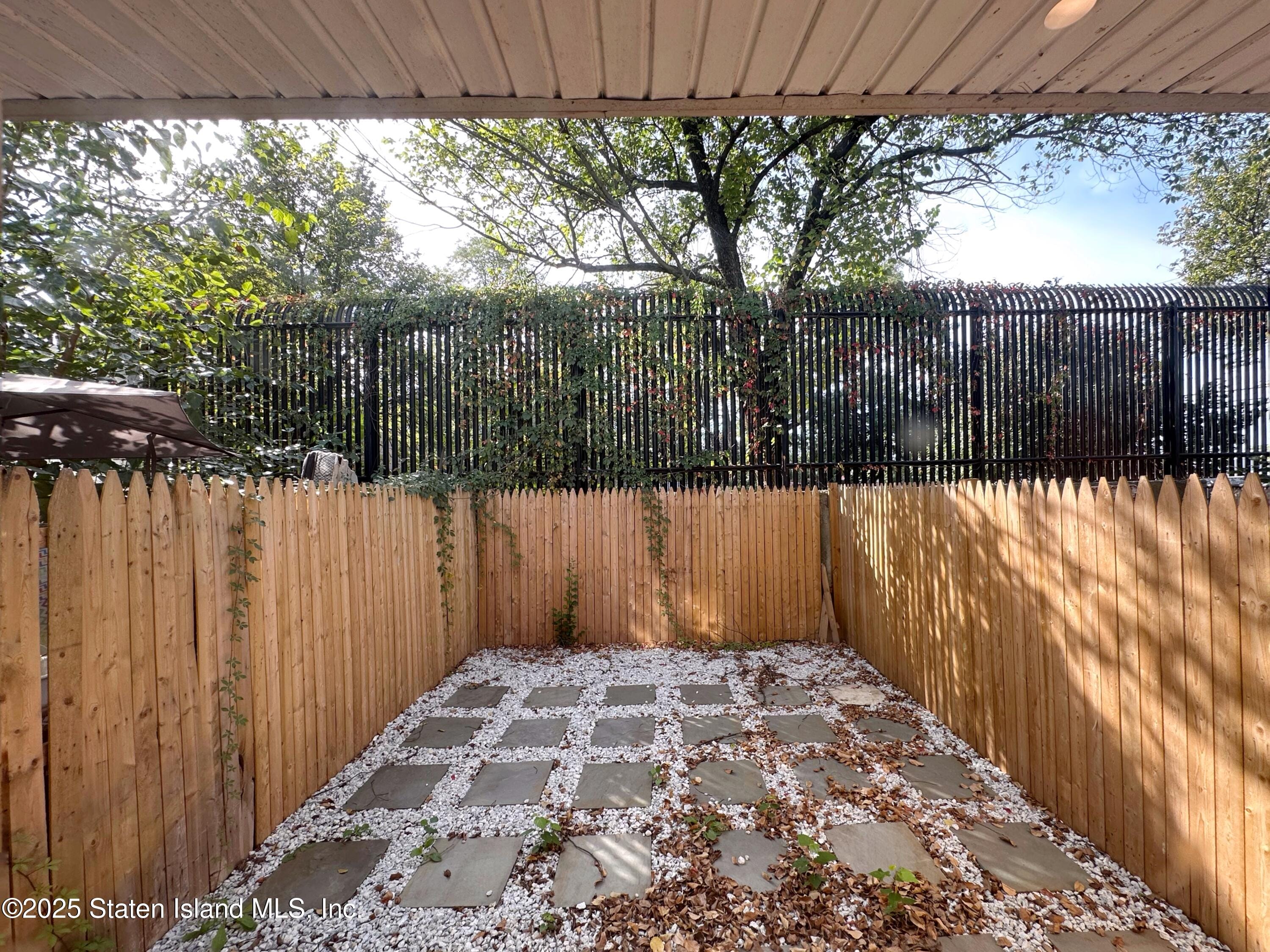 22 Betty Court, Staten Island, NY, 10303 image 18