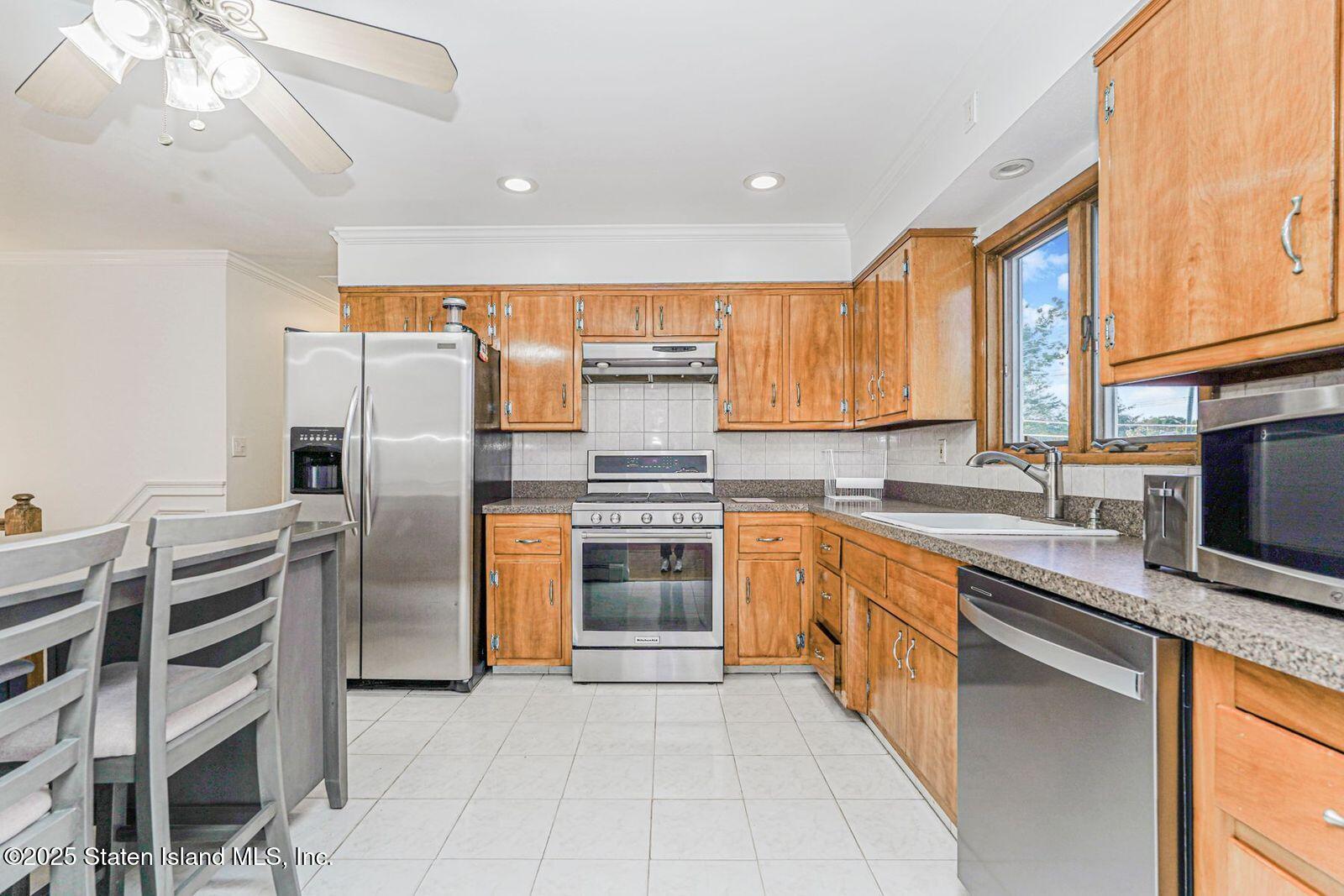 52 Barlow Avenue, Staten Island, NY, 10308 image 9