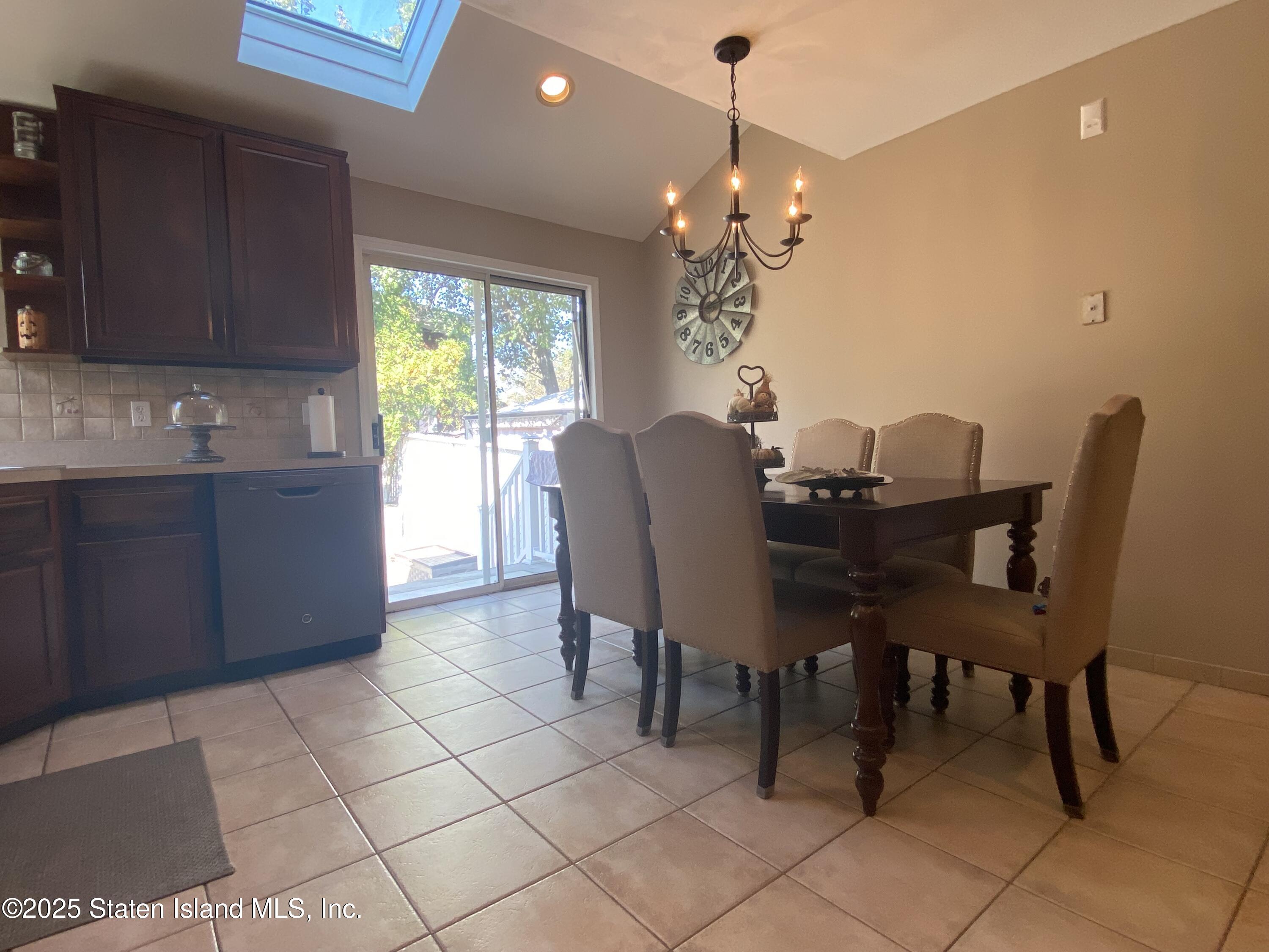 11 Jessica Lane, Staten Island, NY, 10309 image 16