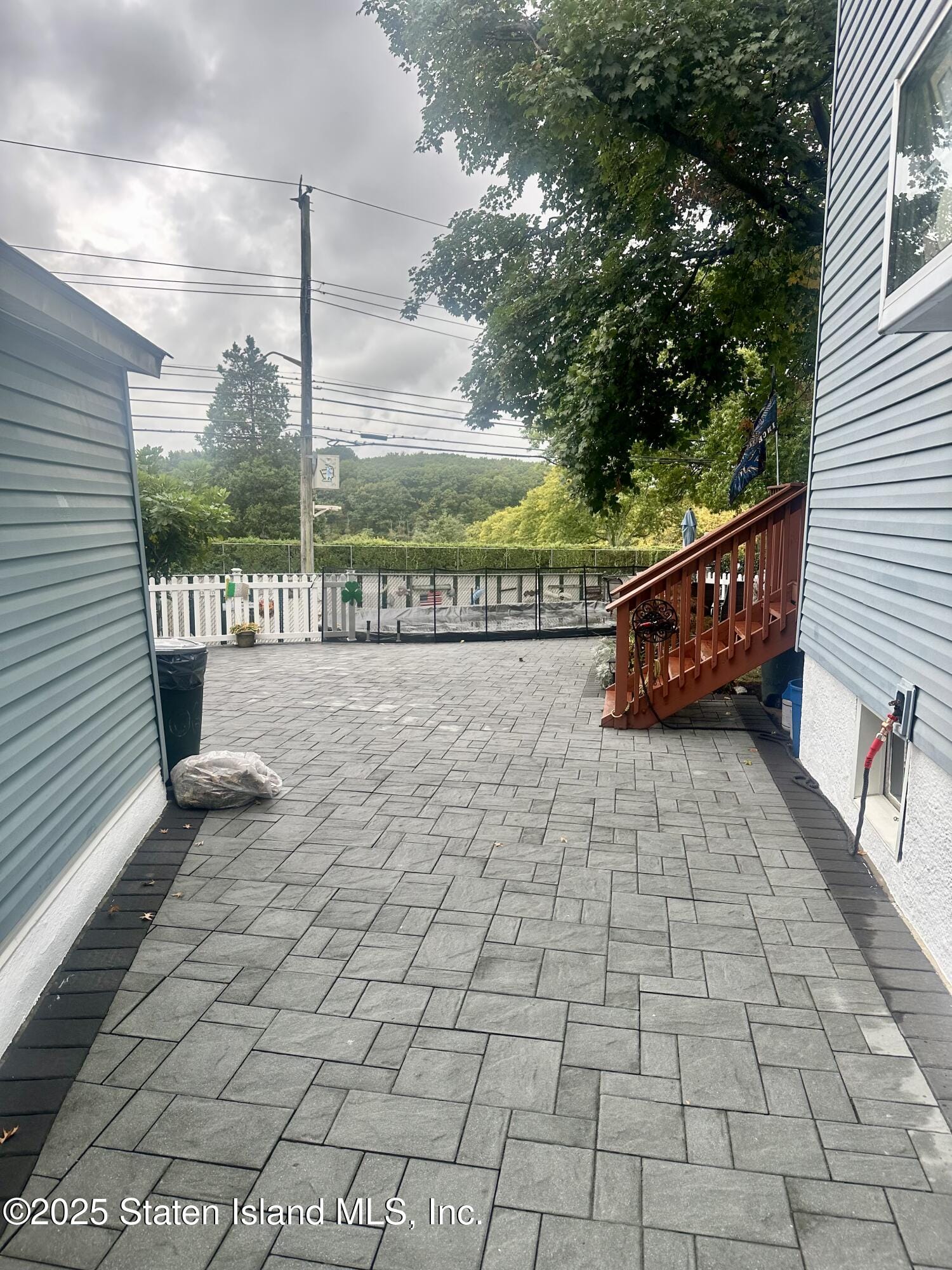 706 Broadway Avenue Image 3