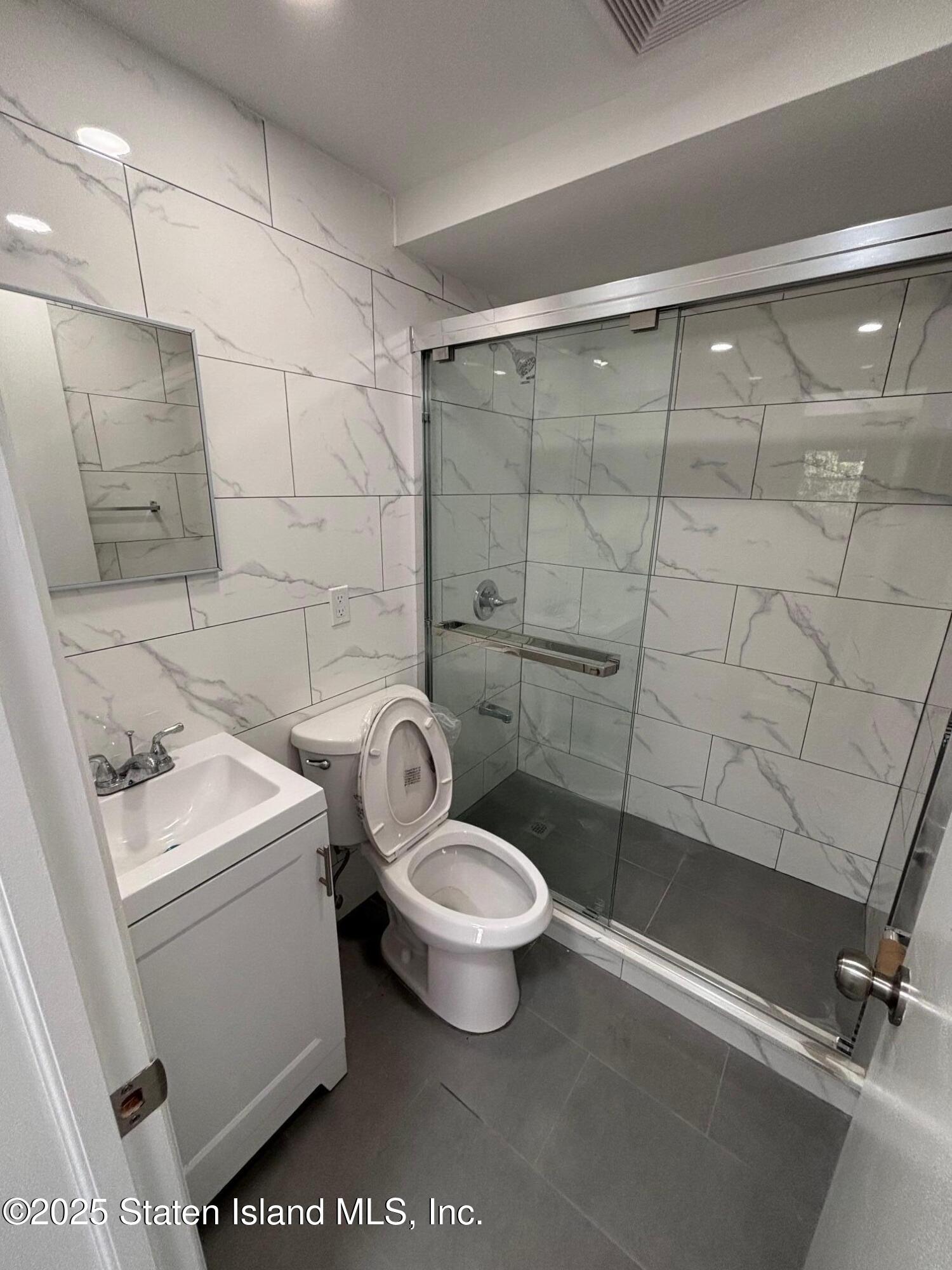 4 Penn Avenue, Staten Island, NY, 10306 image 9