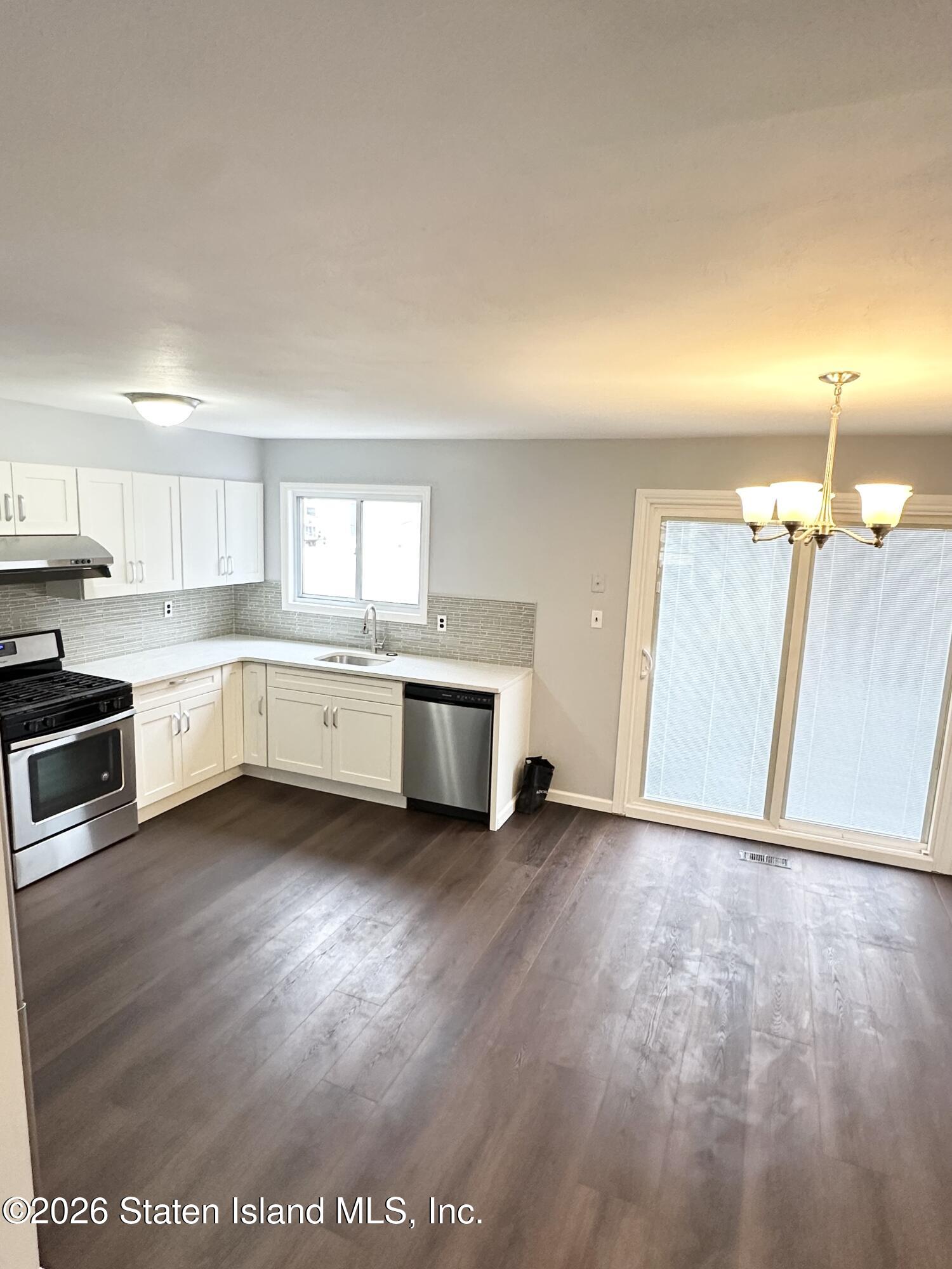 293 Richmond Hill Road Image 4