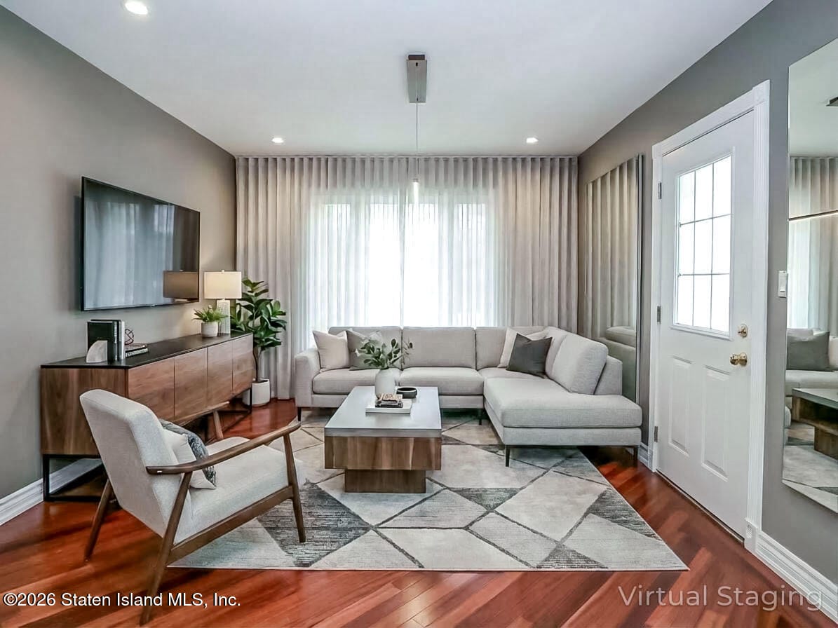 45 Fairlawn Loop, Staten Island, NY, 10308 image 6