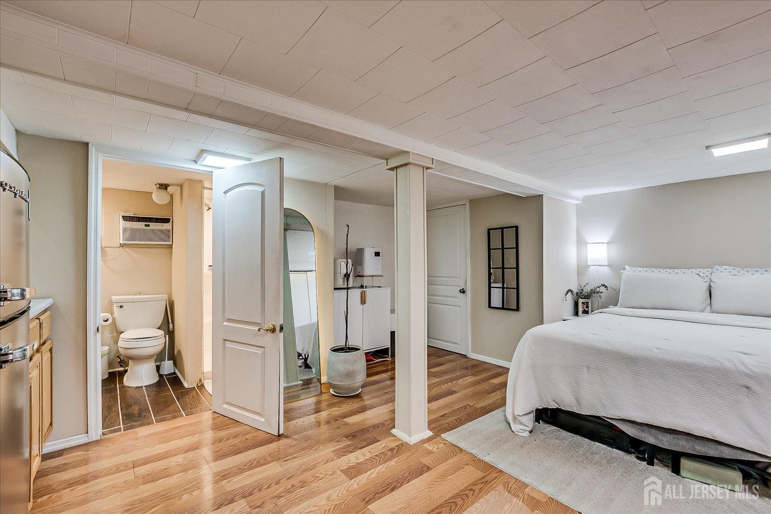 1072 Salem Avenue, Hillside, NJ, 07205 image 32