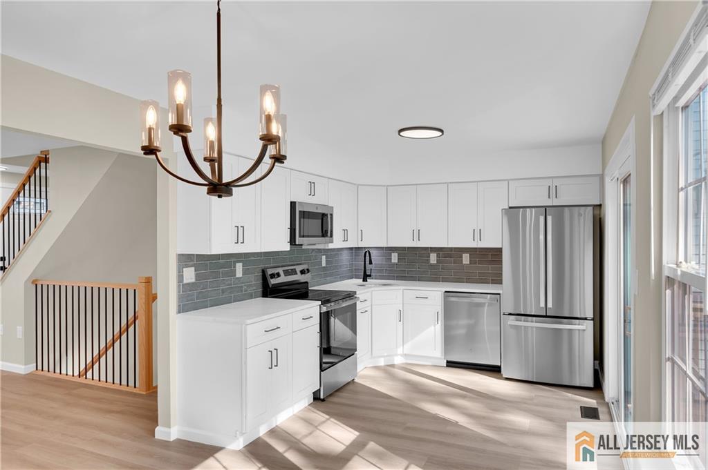 18 Delikat Lane, Sayreville, NJ, 08872 image 12