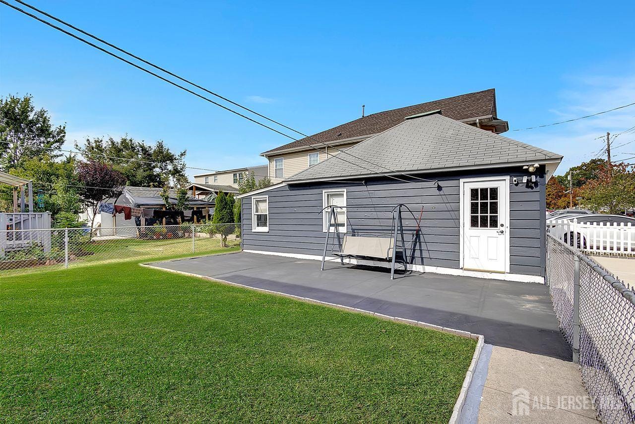 3 State Street, Carteret, NJ, 07008 image 32