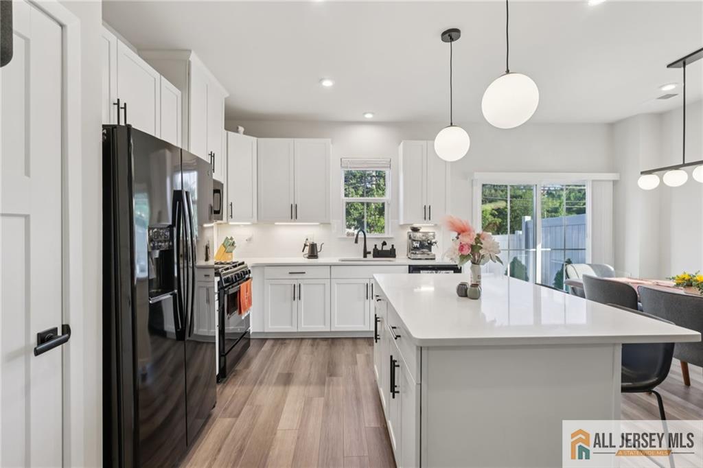10 Athens Way, Aberdeen, NJ, 07721 image 17
