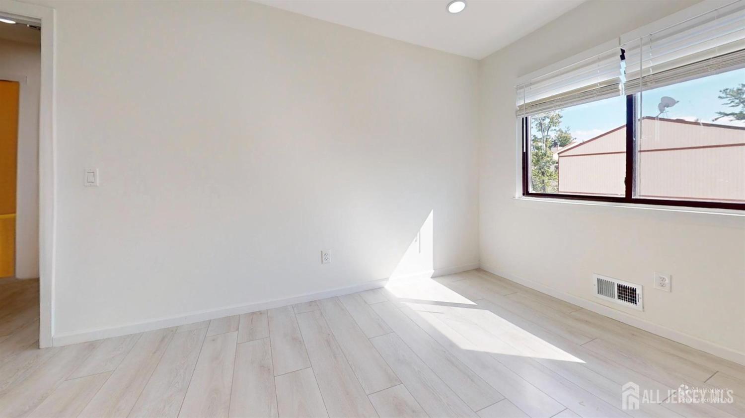 46 Ellen Heath Drive, Old Bridge, NJ, 07747 image 21