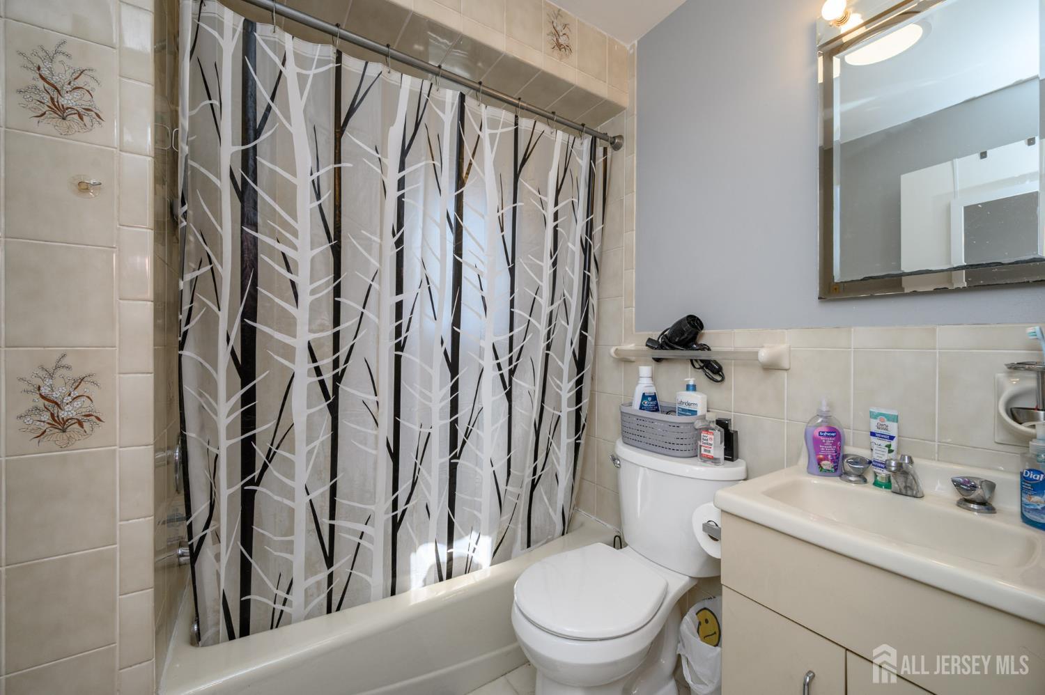 10 W 46th Street, Bayonne, NJ, 07002 image 32