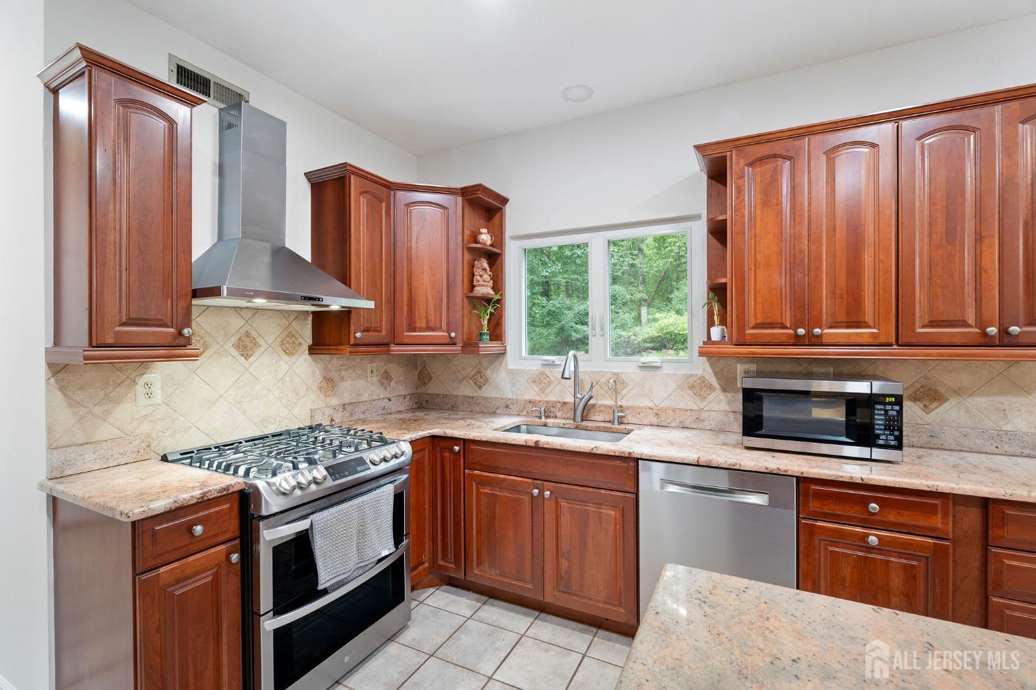 9 Stirrup Way, Franklin, NJ, 08540 image 19