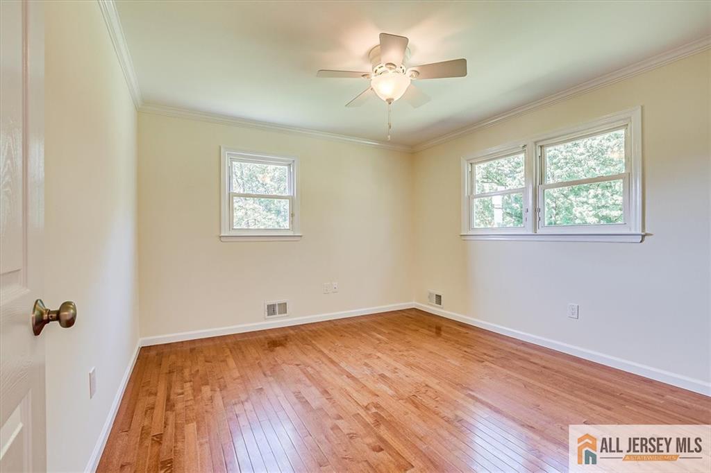 5 Queens Road, East Brunswick, NJ, 08816 image 44