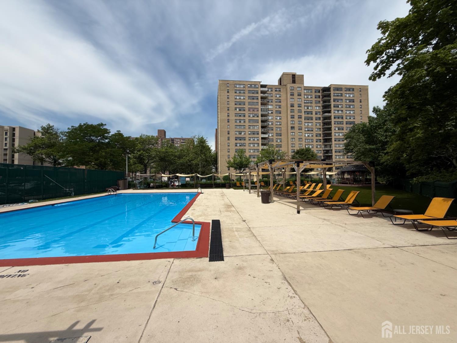 201 Saint Pauls Avenue 8F, Jersey City, NJ, 07306 image 17