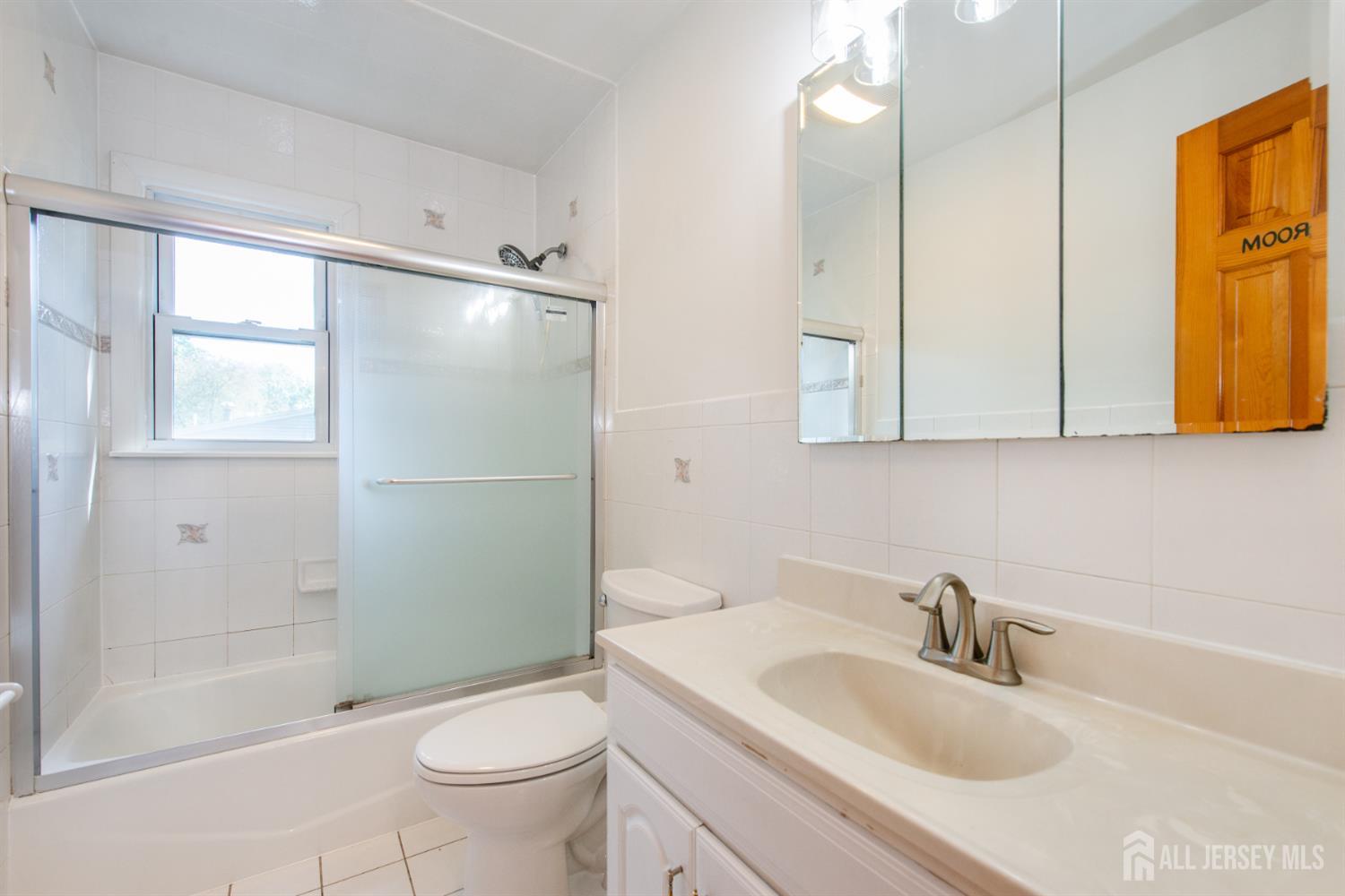 5 Sandalwood Drive, East Brunswick, NJ, 08816 image 29