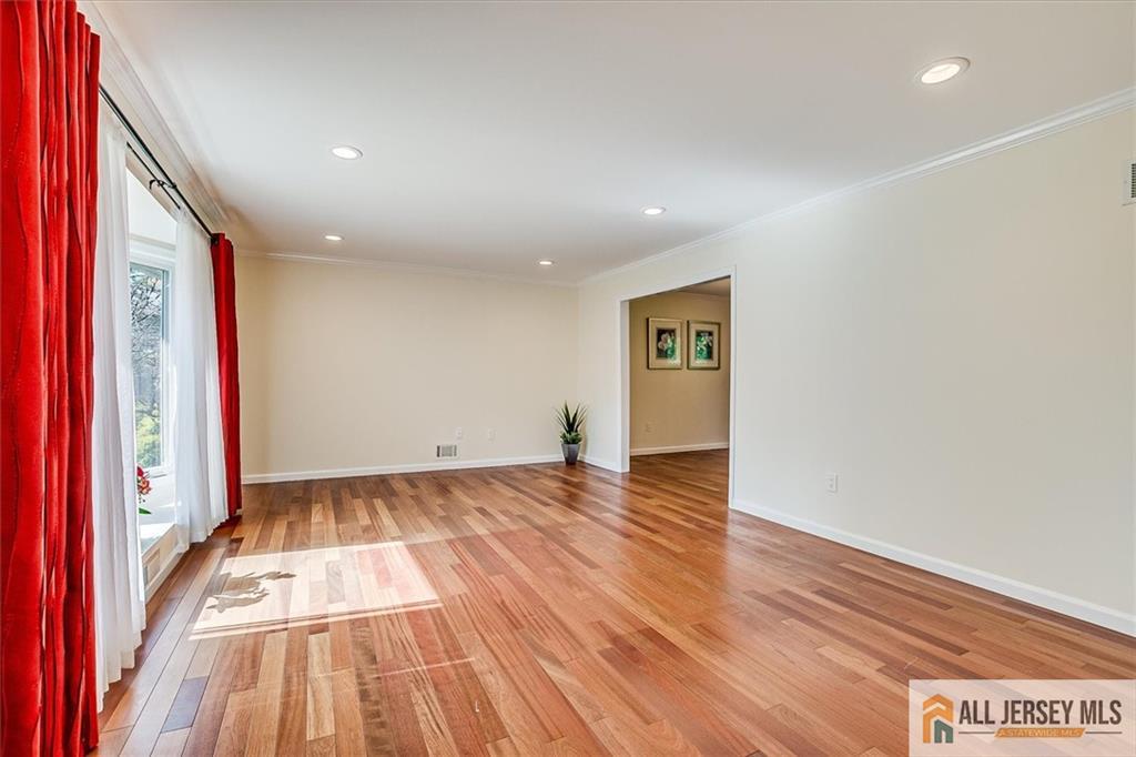 5 Queens Road, East Brunswick, NJ, 08816 image 15
