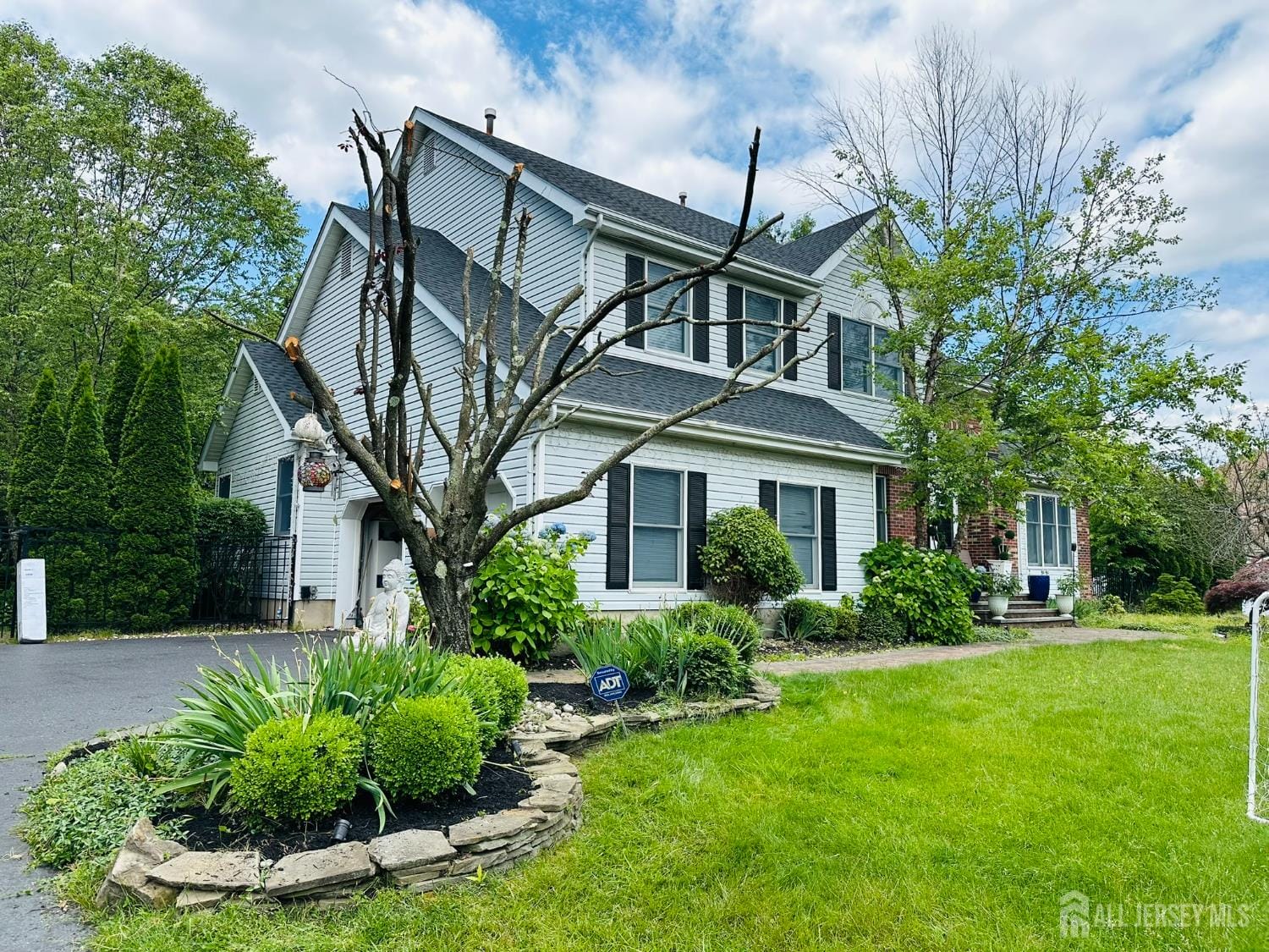 11 Hampton Road Image 3