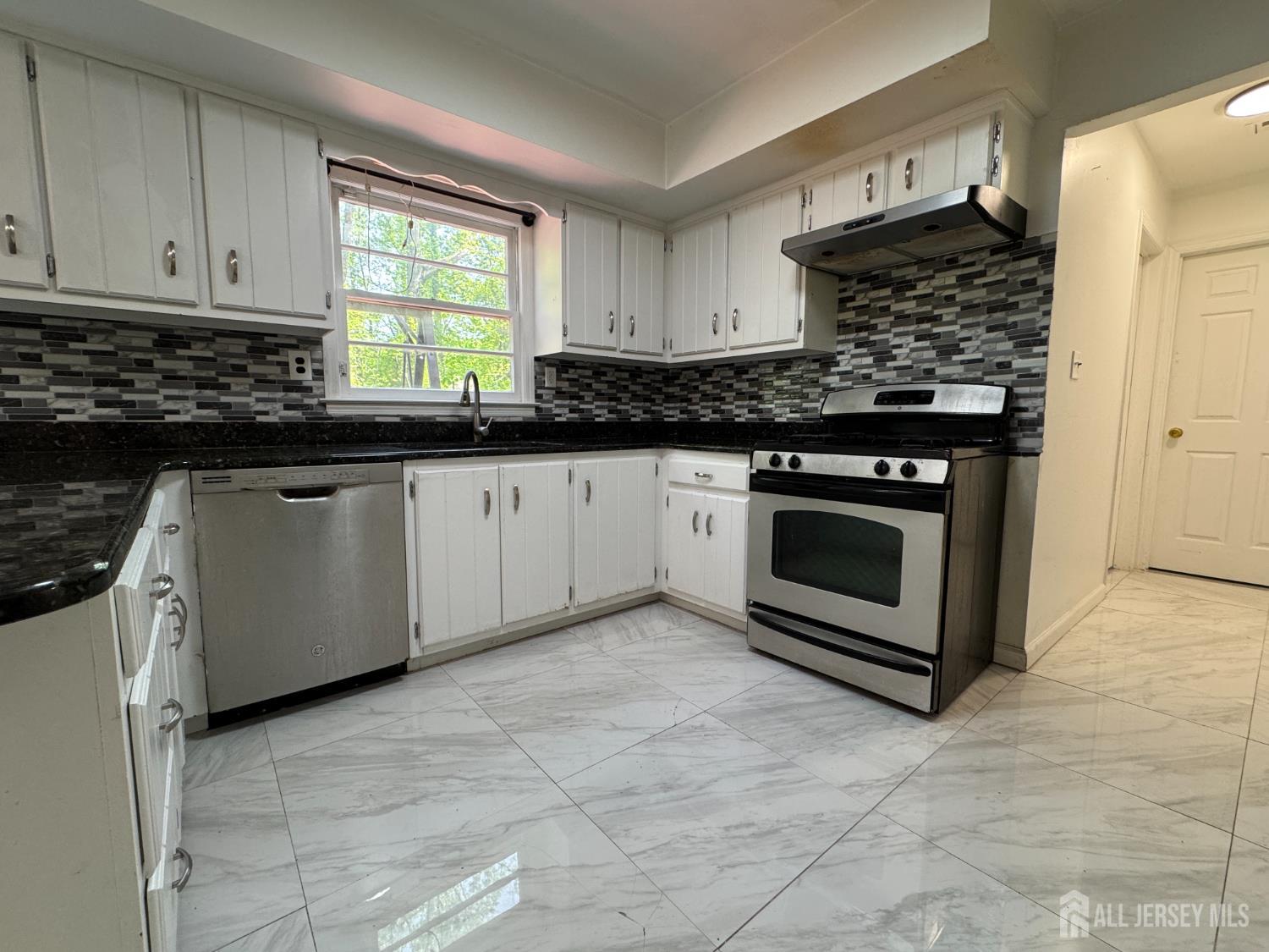 77 S Powder Mill Road, Morris Plains, NJ, 07950 image 6