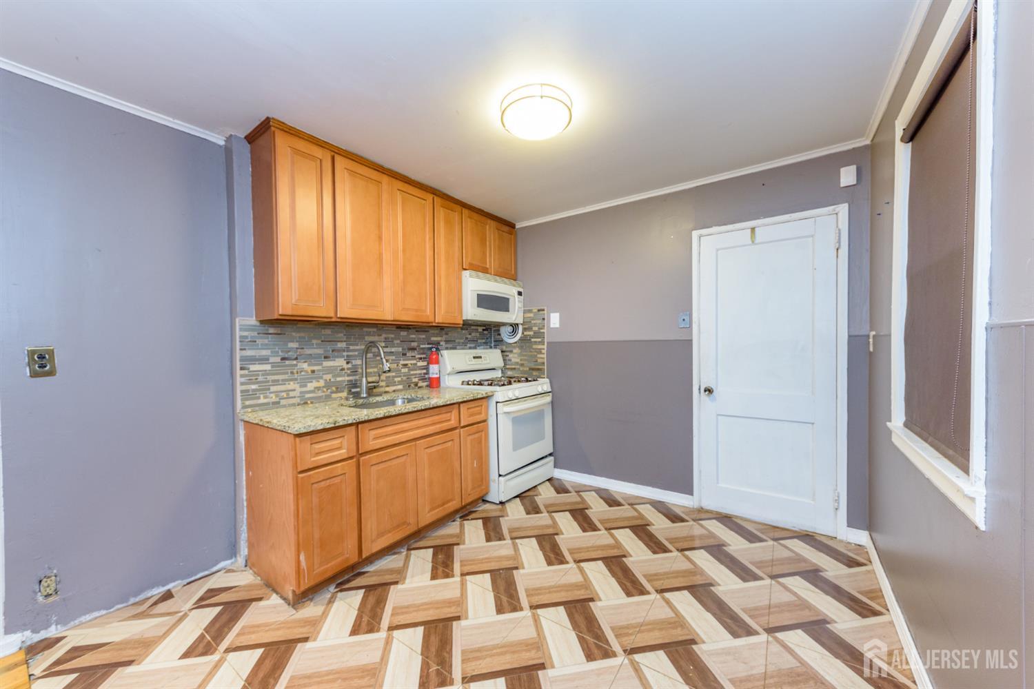 590 Chain O Hills Road, Colonia, NJ, 07067 image 8