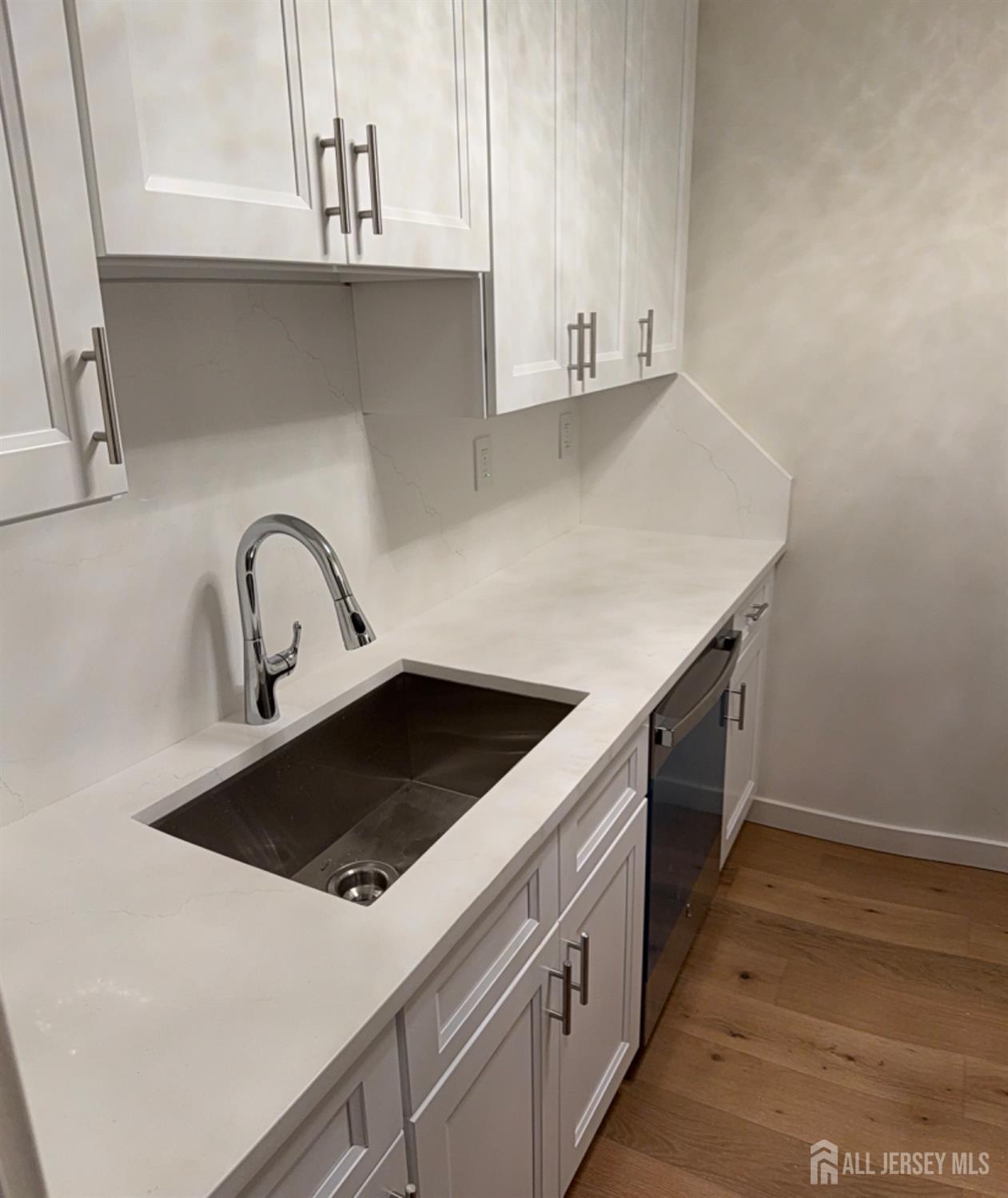 201 Saint Pauls Avenue 8F, Jersey City, NJ, 07306 image 6