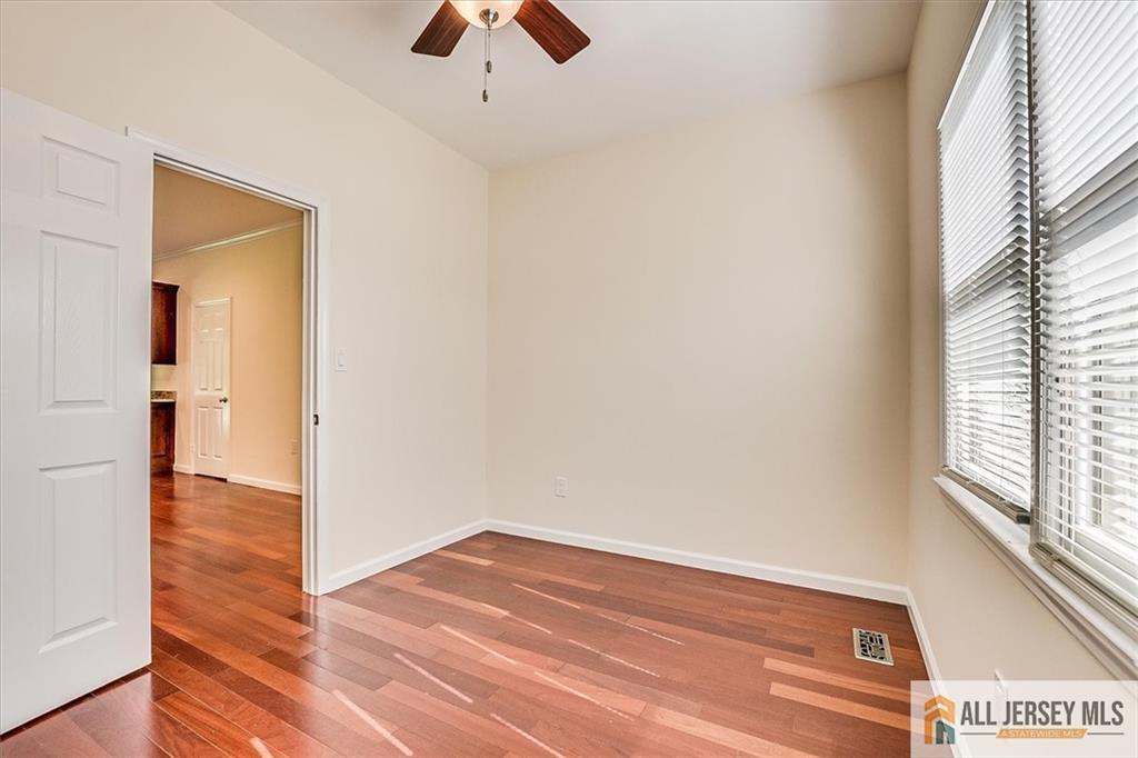 5 Queens Road, East Brunswick, NJ, 08816 image 28