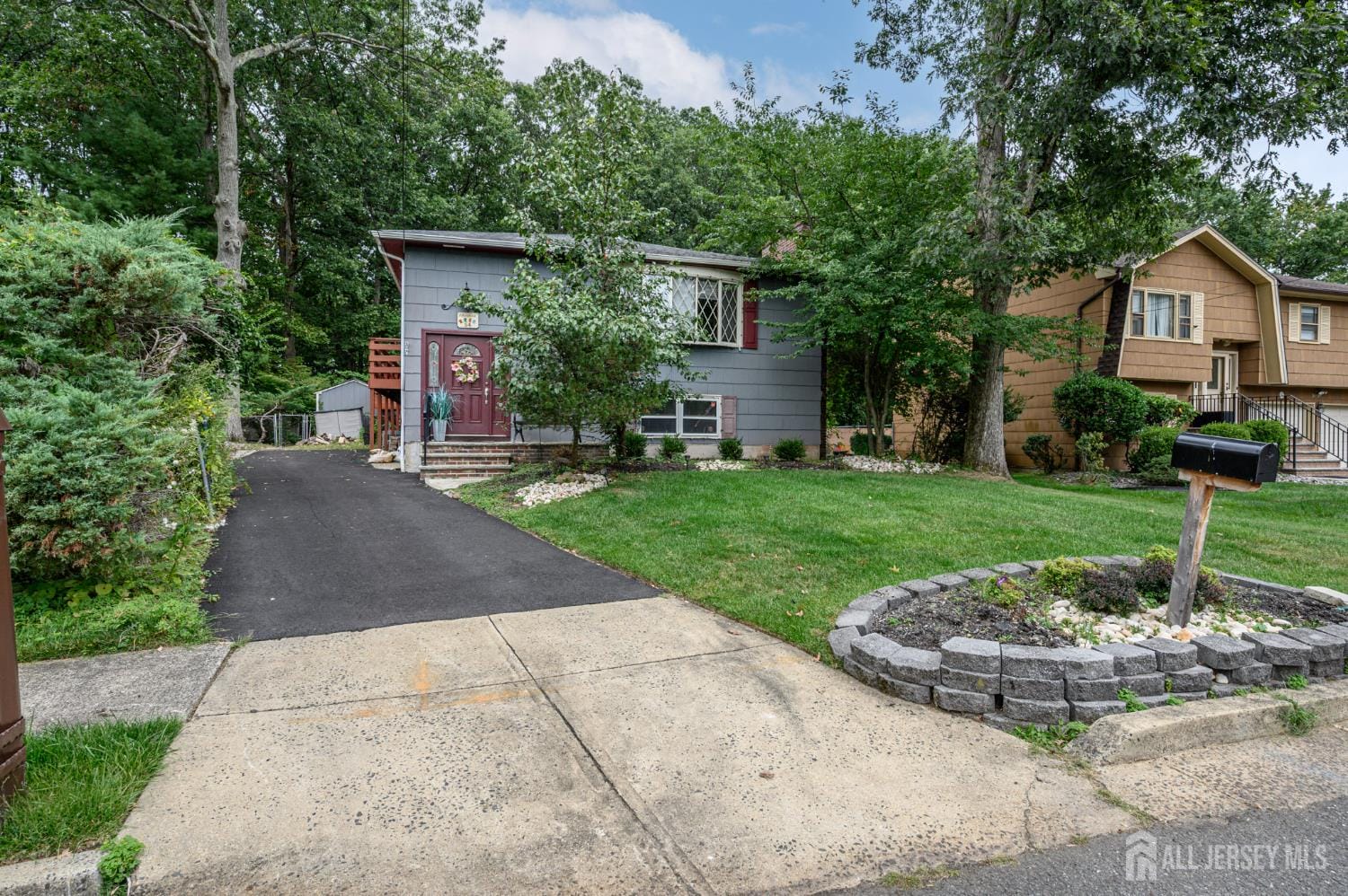 54 Montclair Avenue, Edison, NJ, 08820 image 38