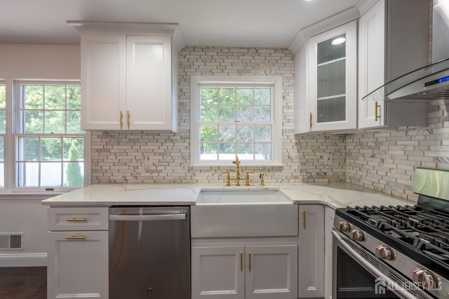 41 Lynn Court, North Brunswick, NJ, 08902 image 19