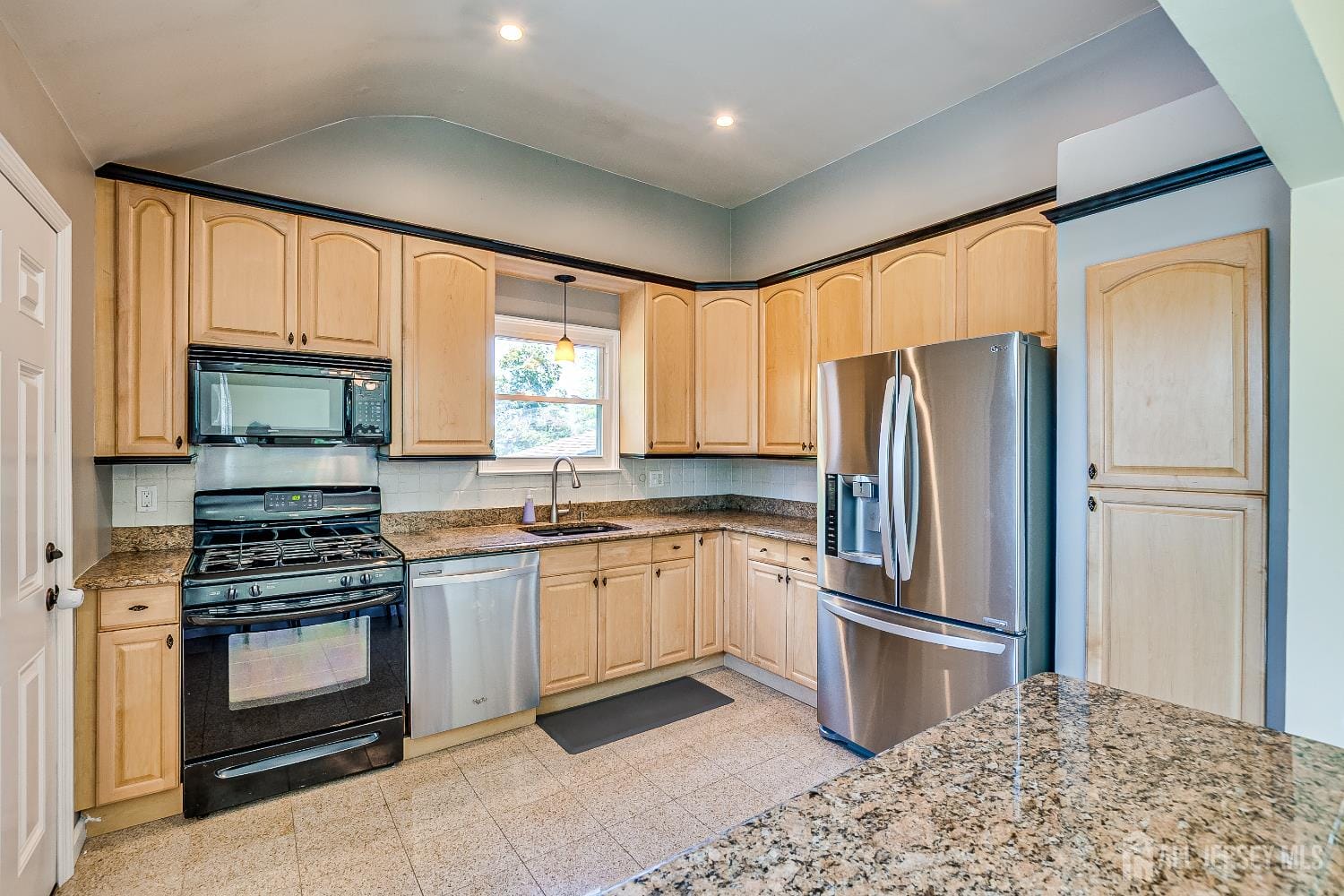 17 Pearl Road, East Brunswick, NJ, 08816 image 17