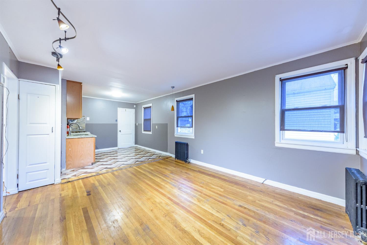 590 Chain O Hills Road Image 3