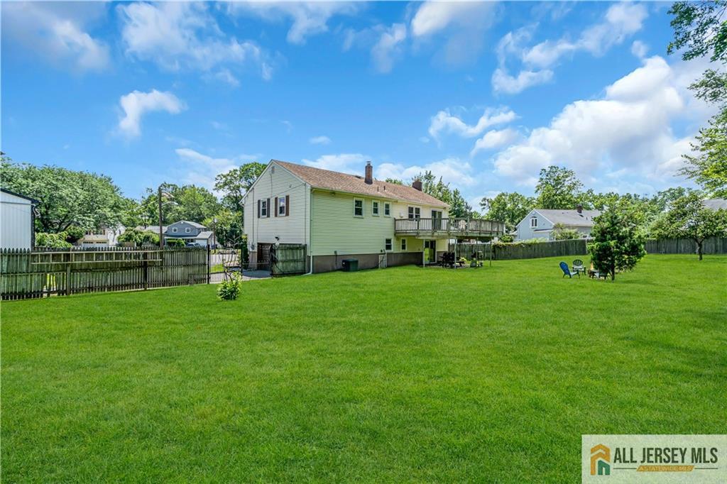 8 Whitehall Avenue, Edison, NJ, 08820 image 36