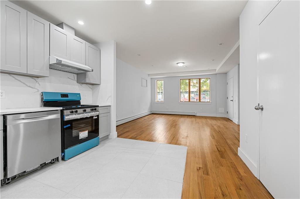 2169 West 13th Street Image 5