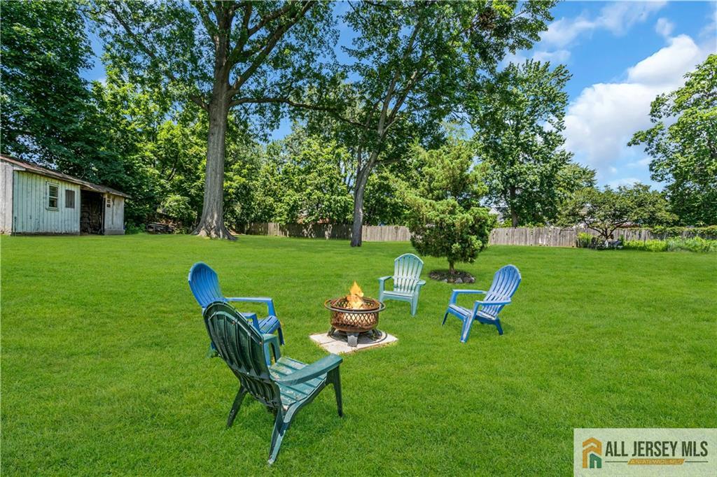 8 Whitehall Avenue, Edison, NJ, 08820 image 39