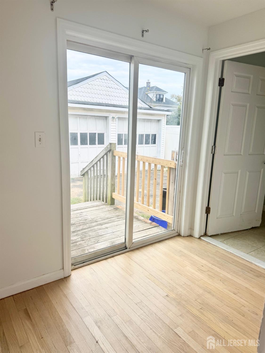 209 Broadway, Keyport, NJ, 07735 image 15