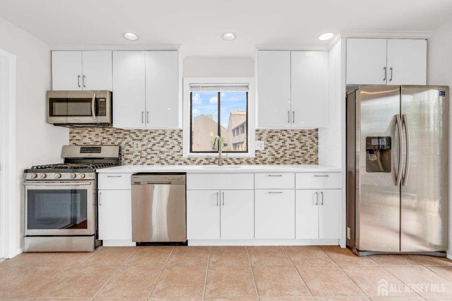 384 Westgate Drive, Edison, NJ, 08820 image 12