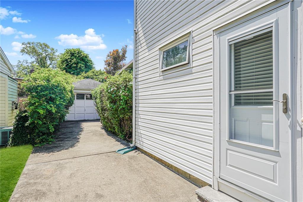 124 Barbara Street, Staten  Island, New York, 10306 image 20