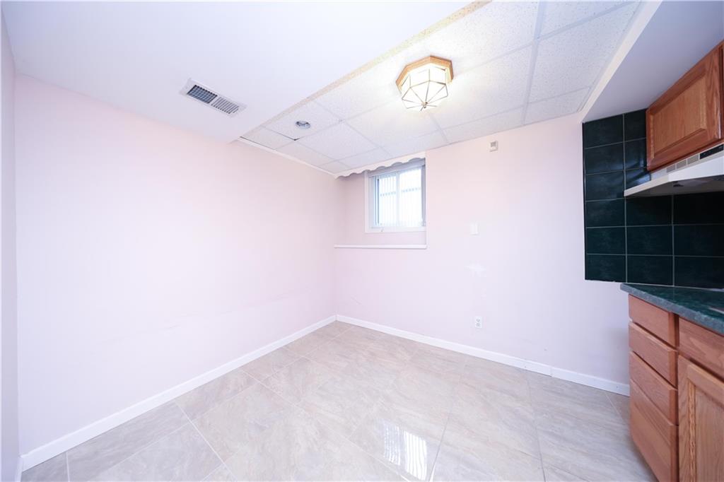 490 Collfield Avenue, Staten  Island, New York, 10314 image 27