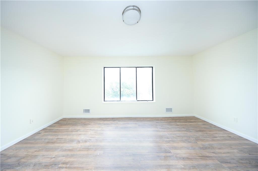 176 Arlington Place, Staten  Island, New York, 10303 image 13