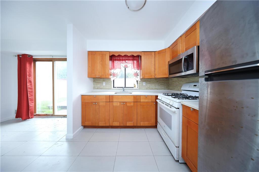 176 Arlington Place, Staten  Island, New York, 10303 image 10