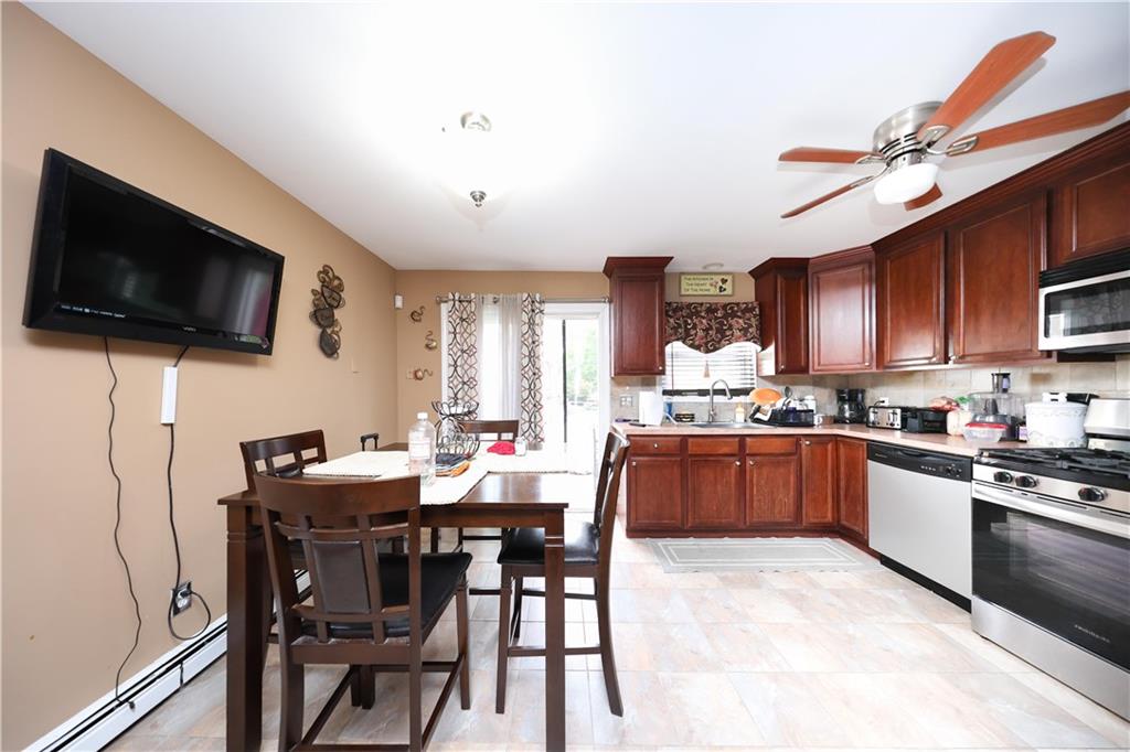 4 Country Woods Lane, Staten  Island, New York, 10308 image 11