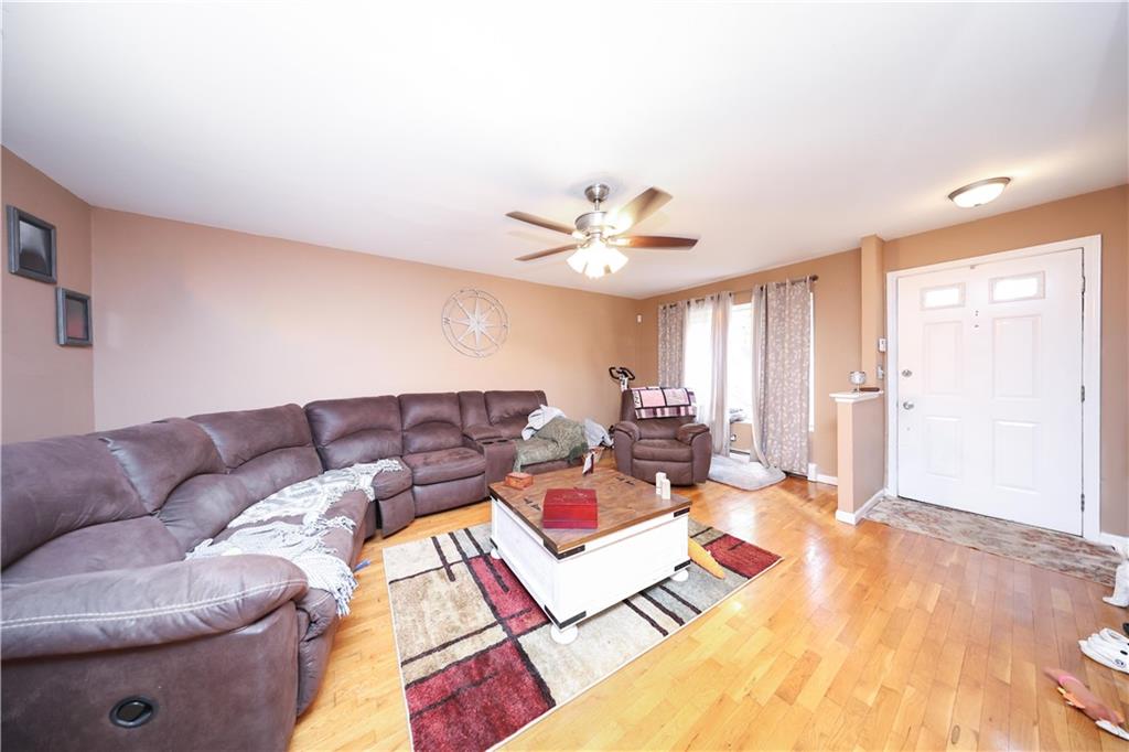 4 Country Woods Lane, Staten  Island, New York, 10308 image 19
