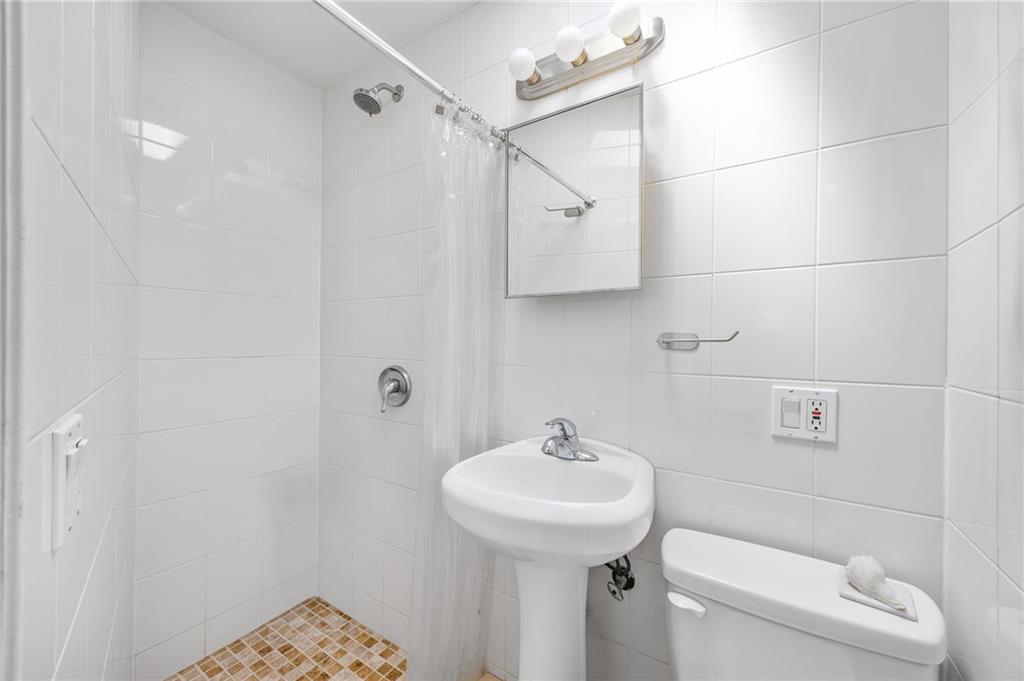 99A 3rd Street, Brooklyn, New York, 11231 image 6