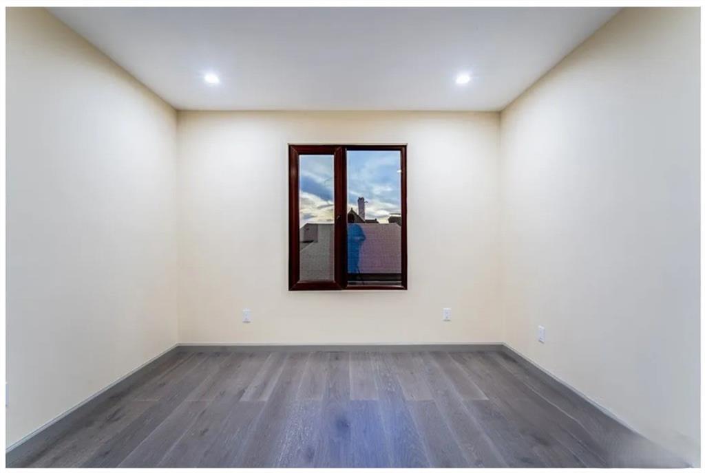 3813 Neptune Avenue 3, Brooklyn, New York, 11224 image 10