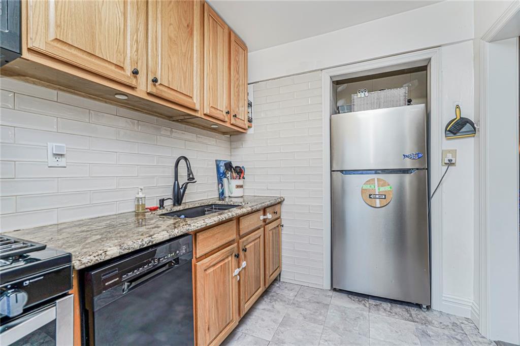 81-12 155th Avenue 54, Queens, New York, 11414 image 8