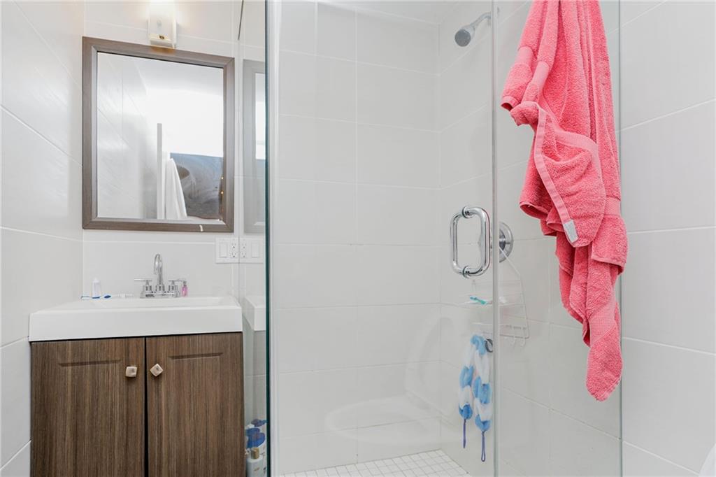 1569 East 4th Street, Brooklyn, New York, 11230 image 18