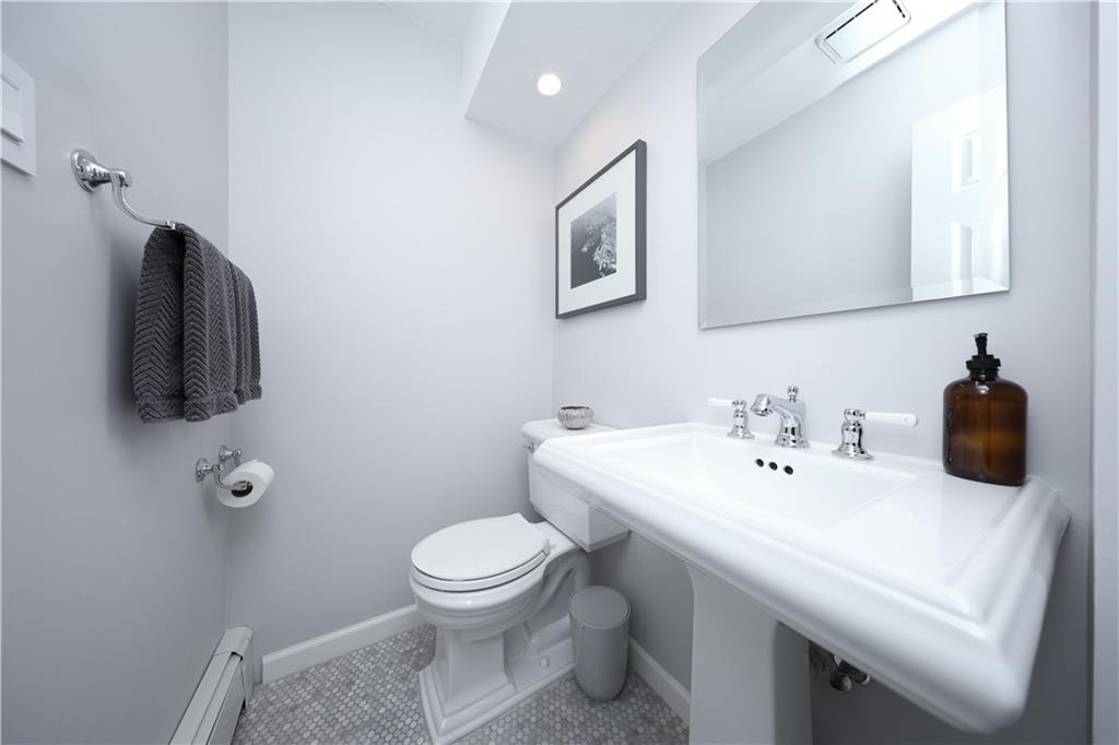 54 South Railroad Avenue, Staten  Island, New York, 10305 image 14