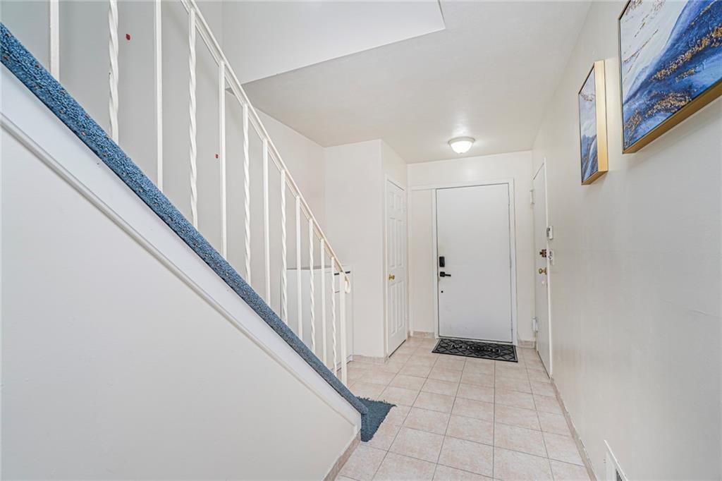 70 Redwood Loop, Staten  Island, New York, 10309 image 23