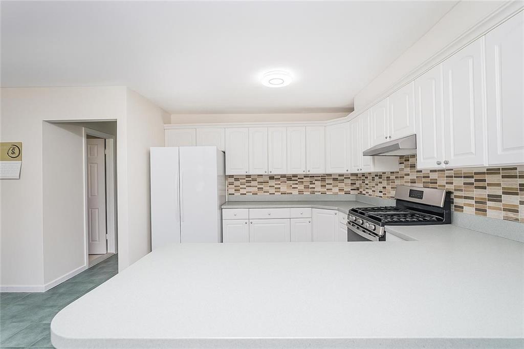 70 Redwood Loop, Staten  Island, New York, 10309 image 8